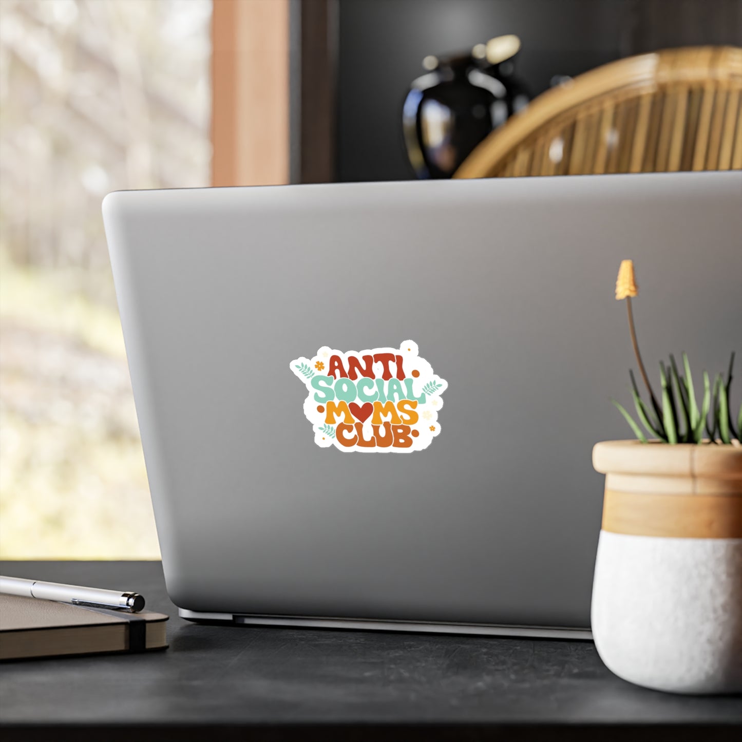 "Anti Social Moms Club" Kiss-Cut Vinyl Decal